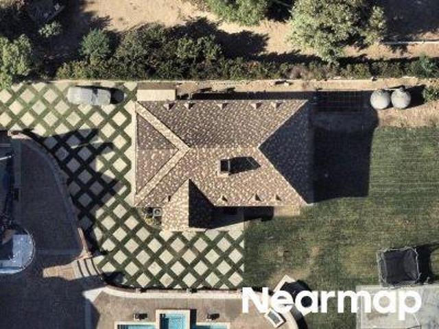 House for sale in Santa Clarita, Los Angeles County
