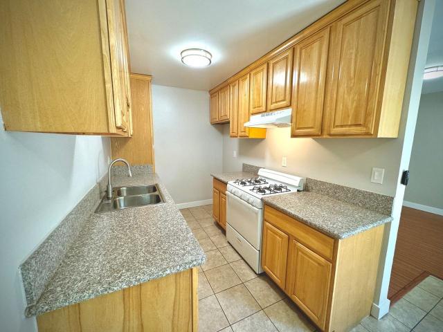 Apartment for rent in San Fernando, California