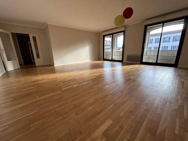 Appartement location à Grange de la Dîme, Sancé
