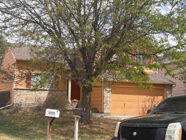 House for sale in Commerce City, Colorado