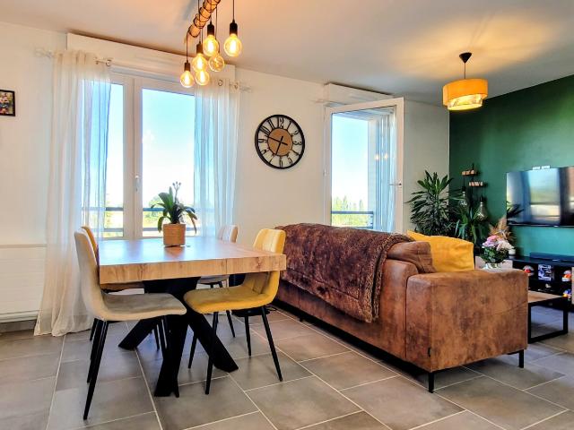 Appartement vente à Saint-Jean-le-Priche, Mâcon