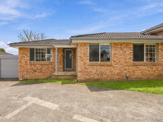 House for rent in Ingleburn, Sydney