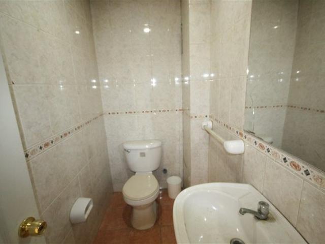 Macul, Obispo Arturo Espinoza con Los Plátanos