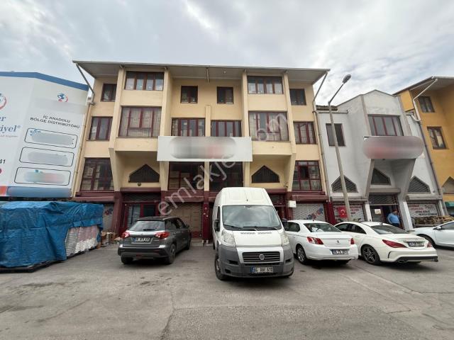 Macun Mahallesi, Yenimahalle içerisinde satılık Bina