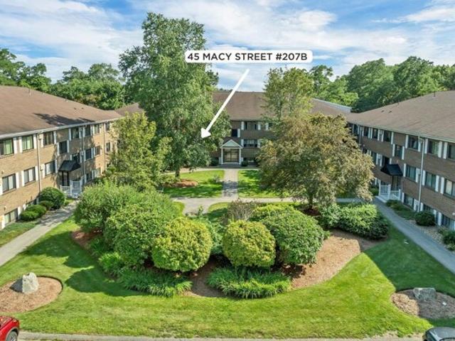 Condo for sale in Amesbury, Massachusetts