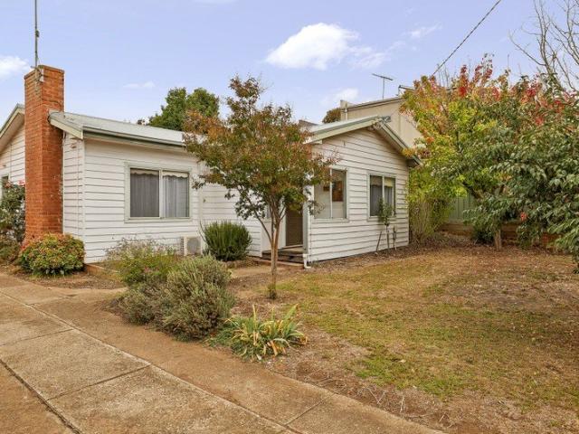 House for rent in Maddingley, Shire of Moorabool