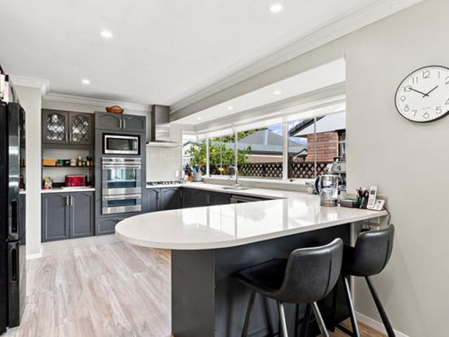 Property for sale in Omokoroa, Bay Of Plenty