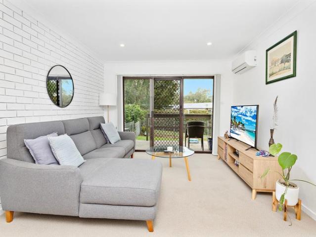 Townhouse for rent in Dapto, Wollongong City Council