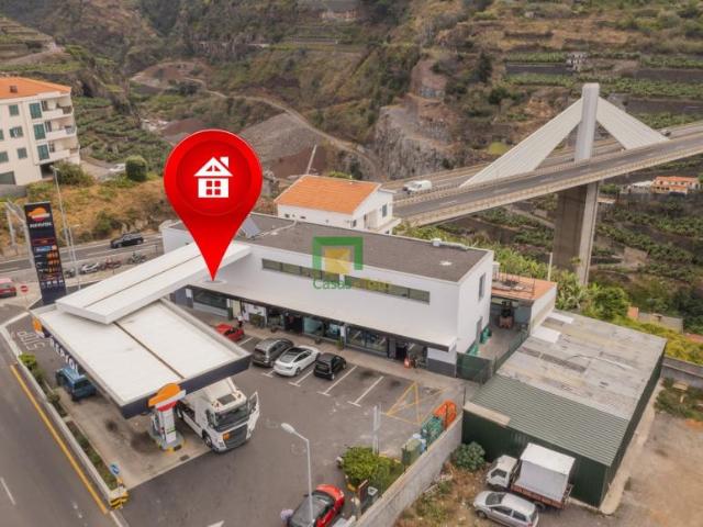 Escritório alugar em Câmara De Lobos, Ilha Da Madeira