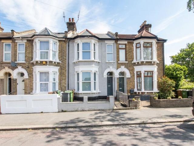 Apartment for rent in Leytonstone, Greater London
