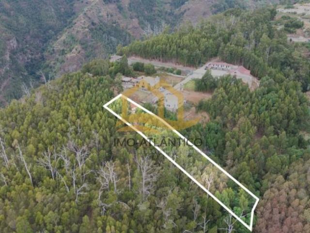 Terreno venda em Achada de Baixo, Santa Cruz