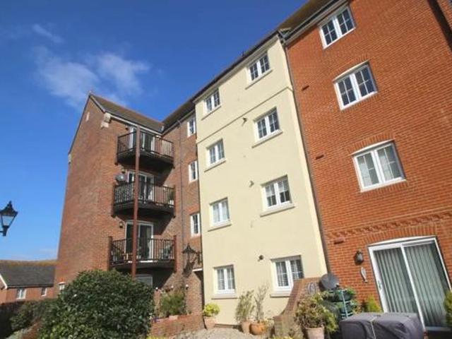 House for sale in Sovereign Harbour, Eastbourne