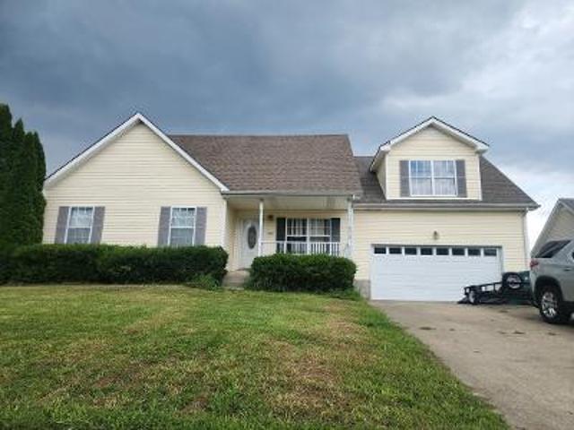 House for sale in Clarksville