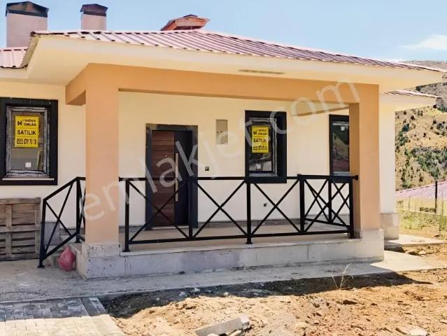 Maden, Elaziğ içerisinde satılık Villa