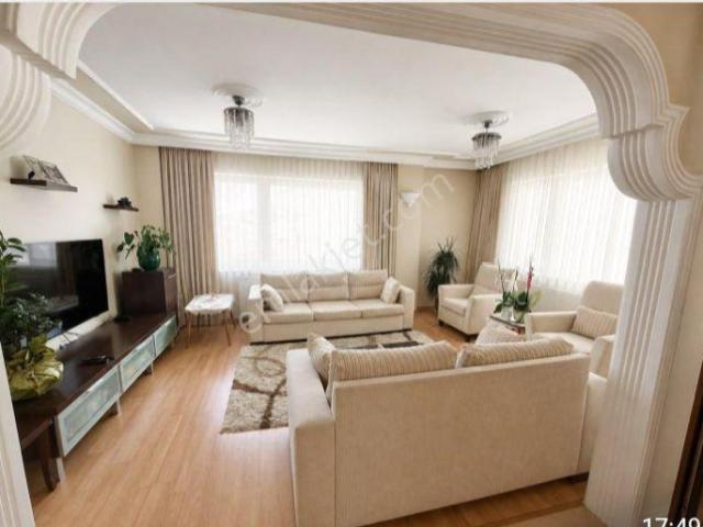Sariyer, İstanbul içerisinde kiralık mülk