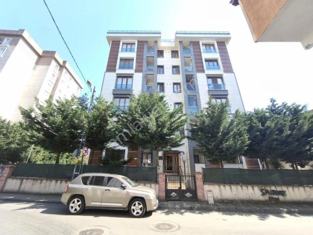 Ümraniye, İstanbul içerisinde kiralık mülk