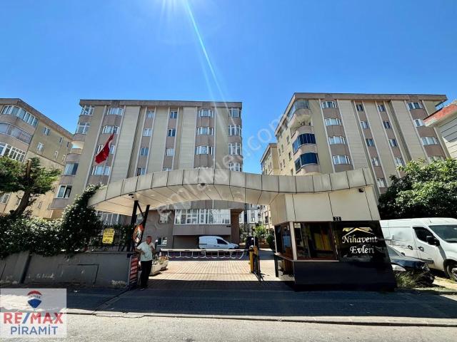 Ümraniye, İstanbul içerisinde kiralık mülk