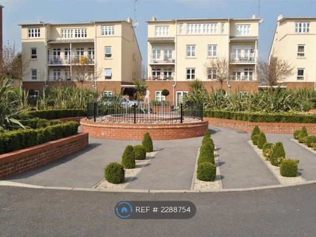 Apartment for rent in Brunswick Park, Greater London