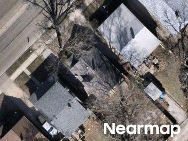 House for sale in East Saint Louis, Illinois