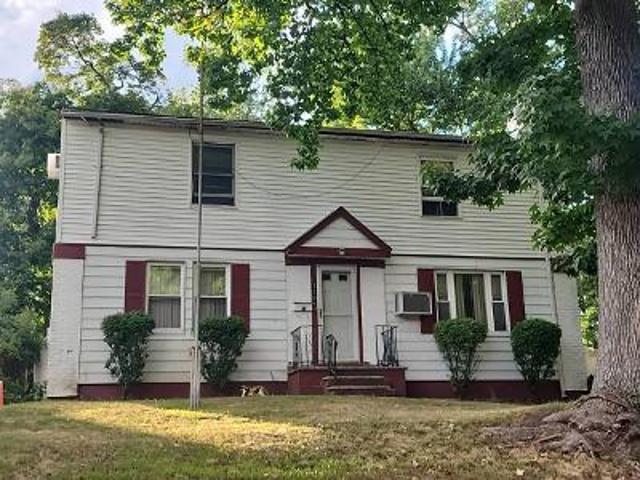 House for sale in Teaneck, New Jersey