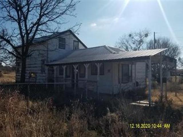 House for sale in De Young, Texas