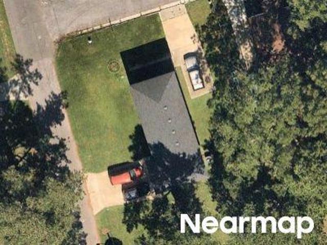 House for sale in Elizabeth City