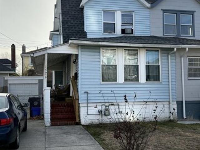 House for sale in Atlantic City, New Jersey