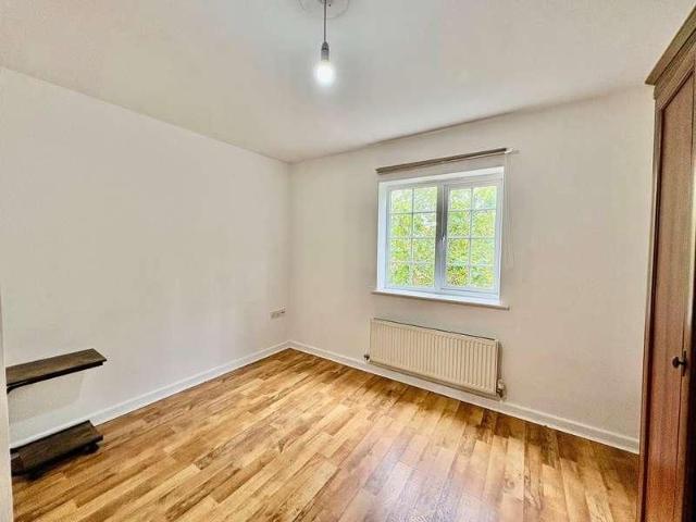 Townhouse for rent in Pear Tree Lane - Industrial Estate, Dudley
