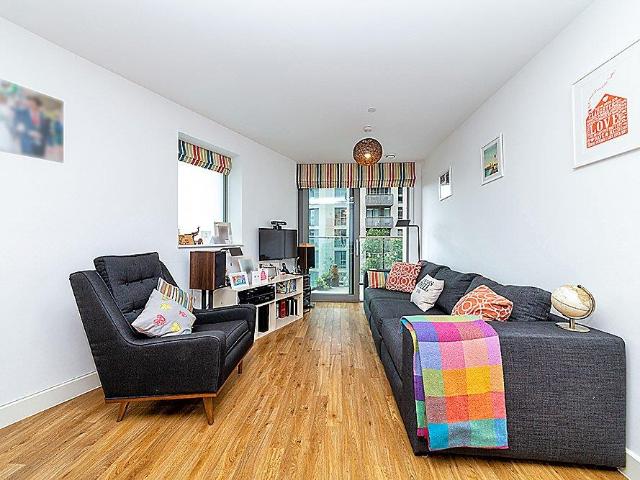 Apartment for rent in London Borough of Lewisham, Ladywell
