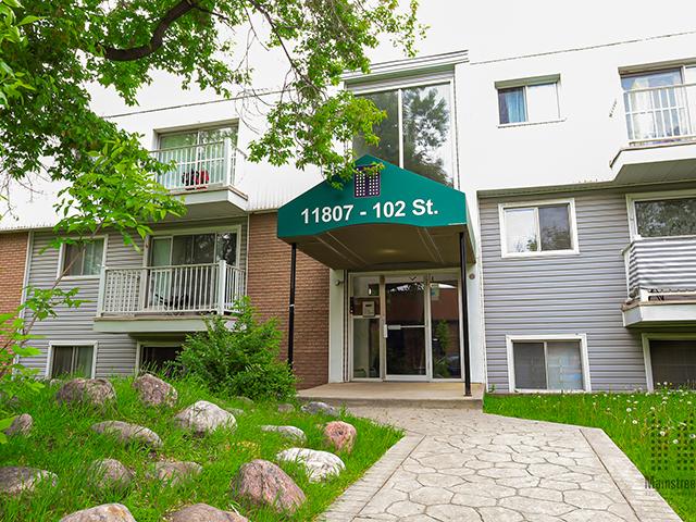 Apartment for rent in Wedgewood, Alberta