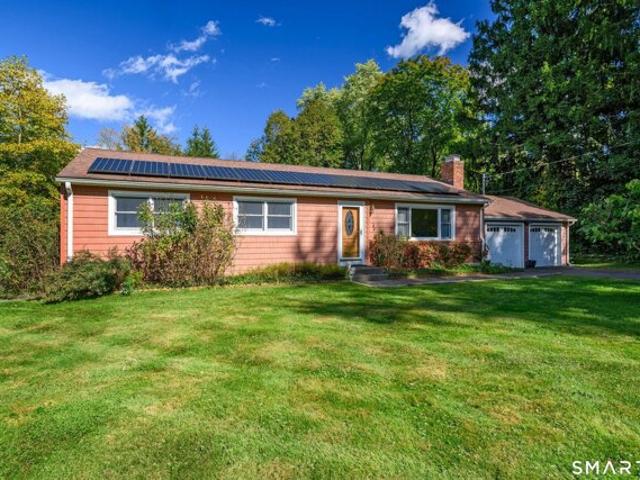 House for sale in Newtown