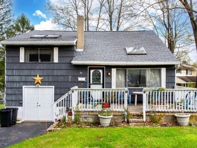 House for sale in Ogdensburg, New Jersey