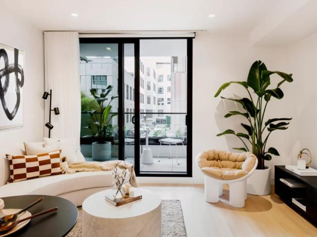 Granny Flat for rent in Southbank, Melbourne