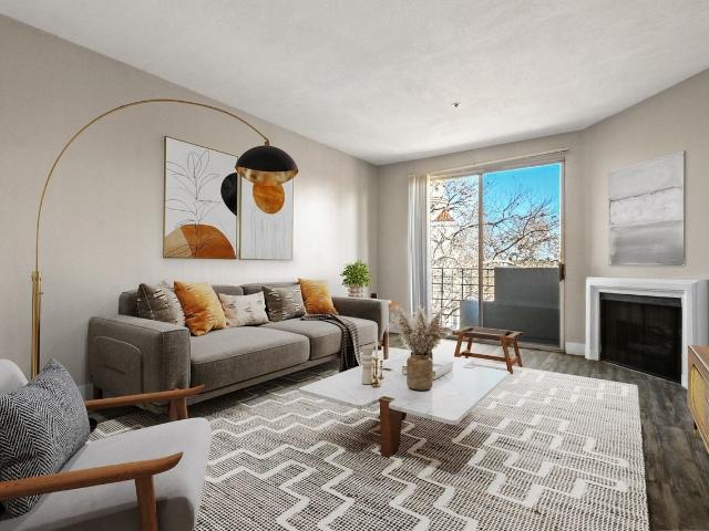 Apartment for rent in Canoga Park, California