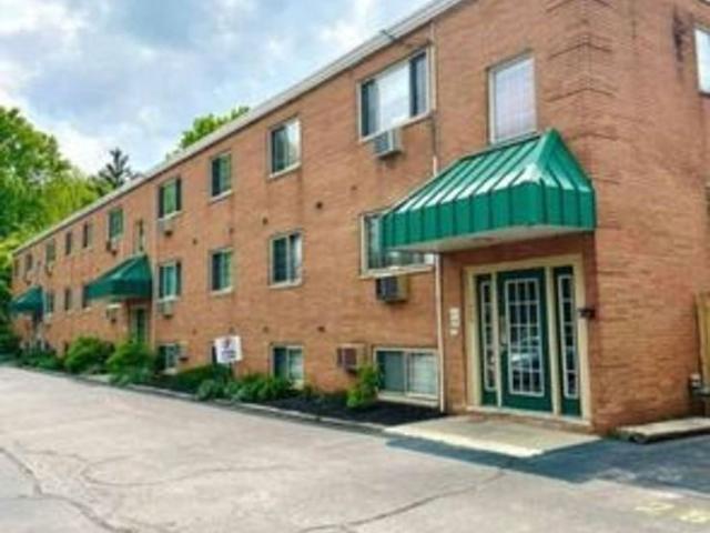 Apartment for rent in Lakewood, Ohio