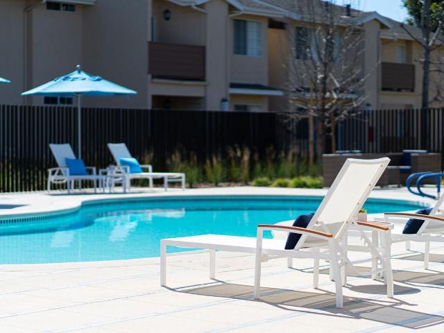 Apartment for rent in Costa Mesa, California