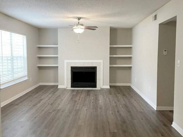 Apartment for rent in Crystal Beach, Florida