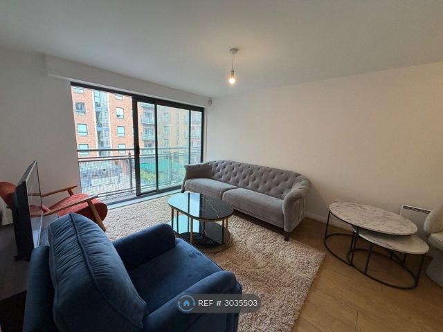 Apartment for rent in Chinatown, Calderstones