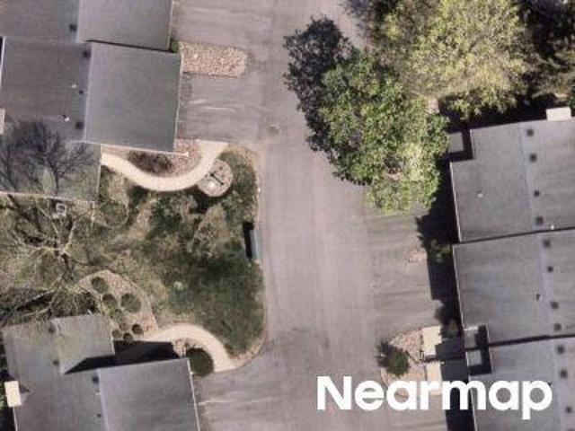 Condo for sale in Waukesha, Wisconsin