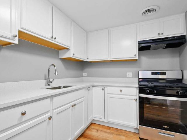 Apartment for rent in Chicago Park, Illinois