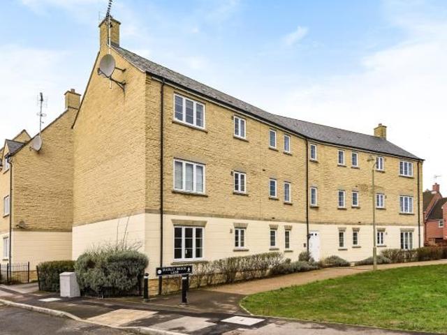 Apartment for rent in Madley Park, West Oxfordshire