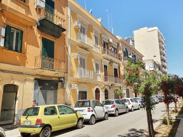 Appartamento in affitto a Municipio 1, Puglia
