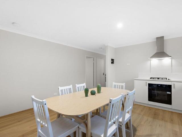 Room for rent in Parklands, Western Australia