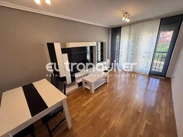 Apartamento en alquiler en Casco Histórico de Vallecas, Madrid
