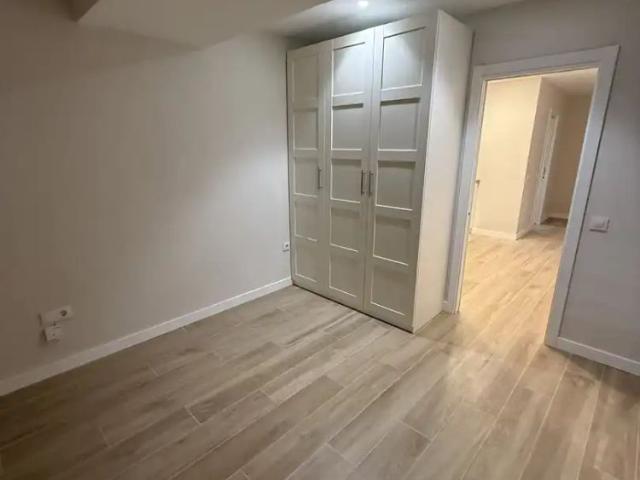 Apartamento en alquiler en Orcasitas, Madrid