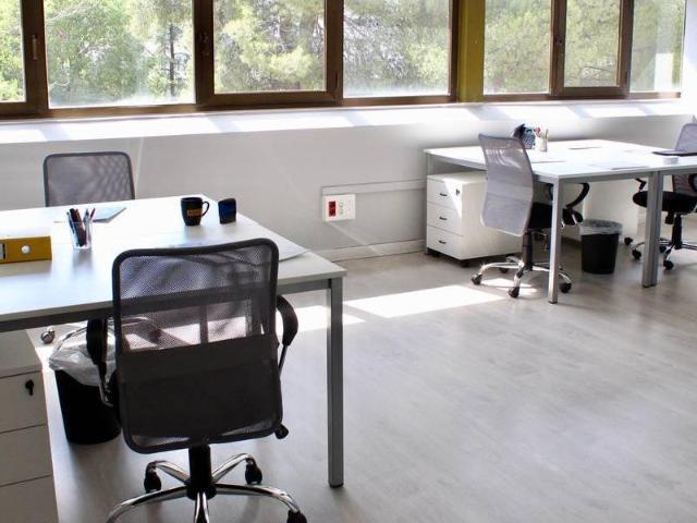 Oficina en alquiler en Rejas, Madrid