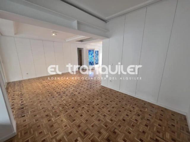 Apartamento en alquiler en Ciudad Lineal, Madrid