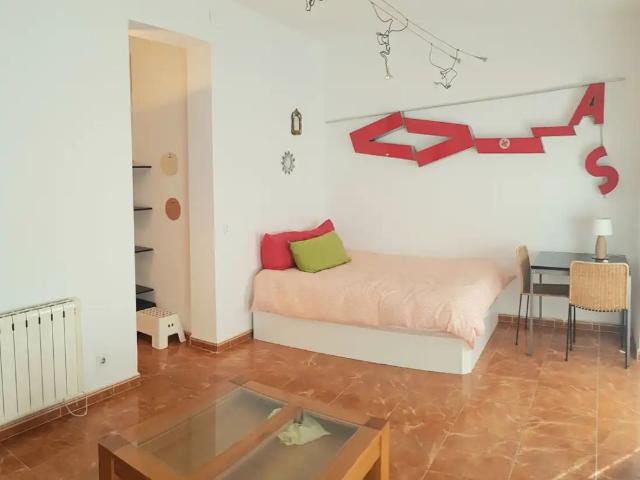 Estudio en alquiler en Centro, Madrid