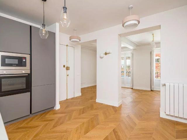 Apartamento en venta en Chamberí, Madrid