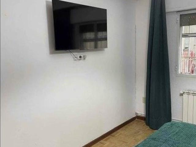 Apartamento en alquiler en Ciudad Lineal, Madrid